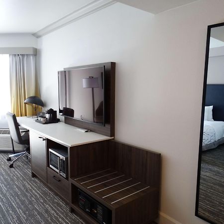 Best Western Premier Denver East Værelse billede